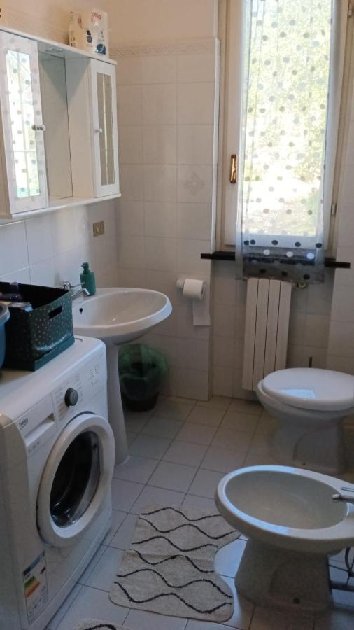 Noemi Apartment 5 Lands Paradise Леванто Екстериор снимка