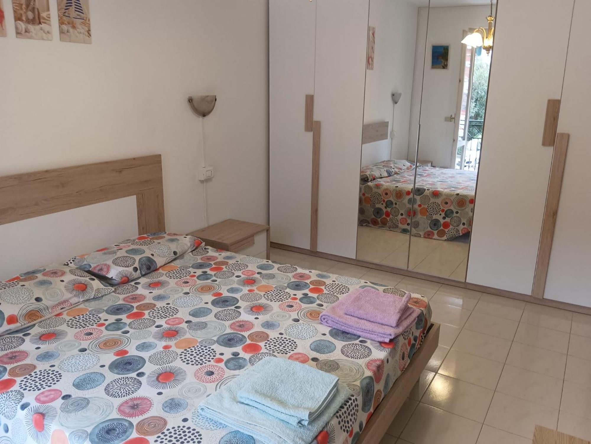 Noemi Apartment 5 Lands Paradise Леванто Екстериор снимка